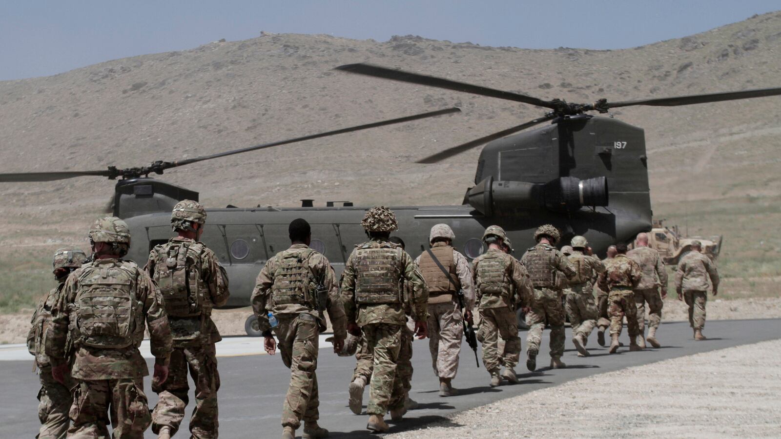 cheats/2013/07/09/u-s-considers-full-afghan-withdrawal/130709-afghanistan-troops-cheat_mphozr