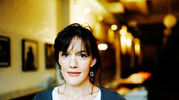 articles/2009/03/04/zoe-heller-keeps-the-faith/syme-zoe-heller_16339_biiusx