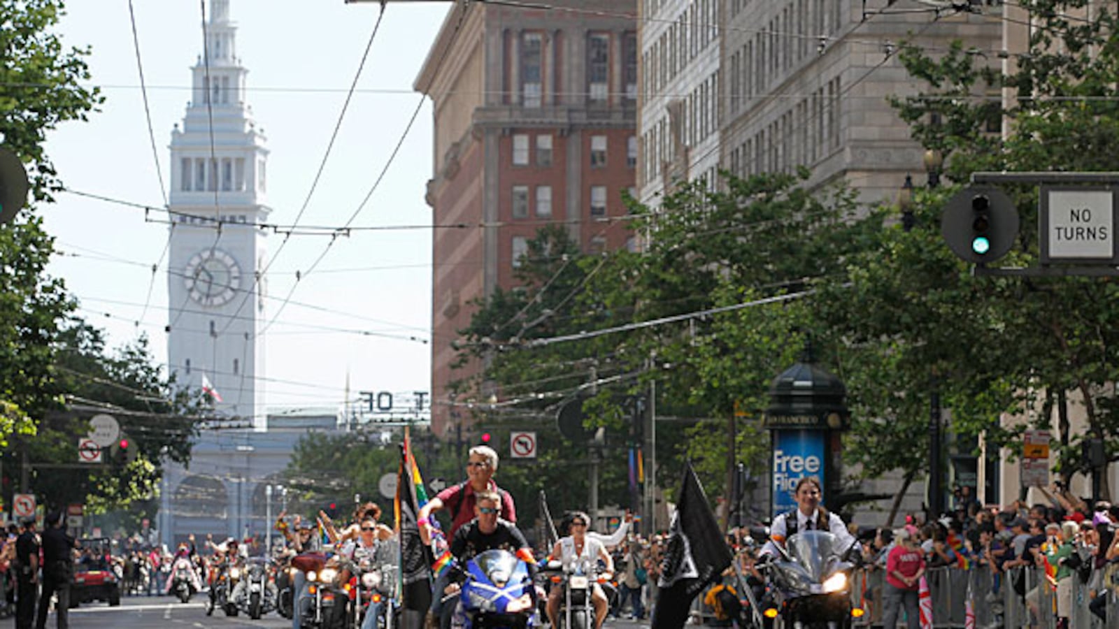 galleries/2010/07/19/gayest-cities/gay-cities---san-francisco_dvog81