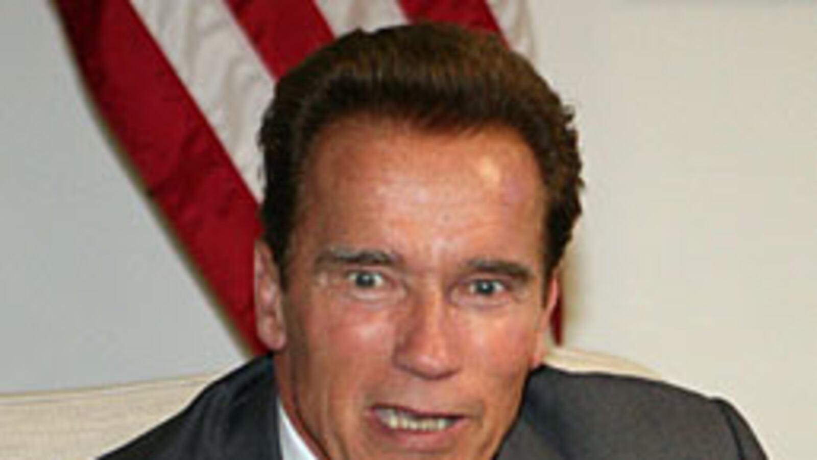cheats/2009/10/14/governator-chides-wife-for-cell-use/arnold-schwarzenegger-2_yqtvxh