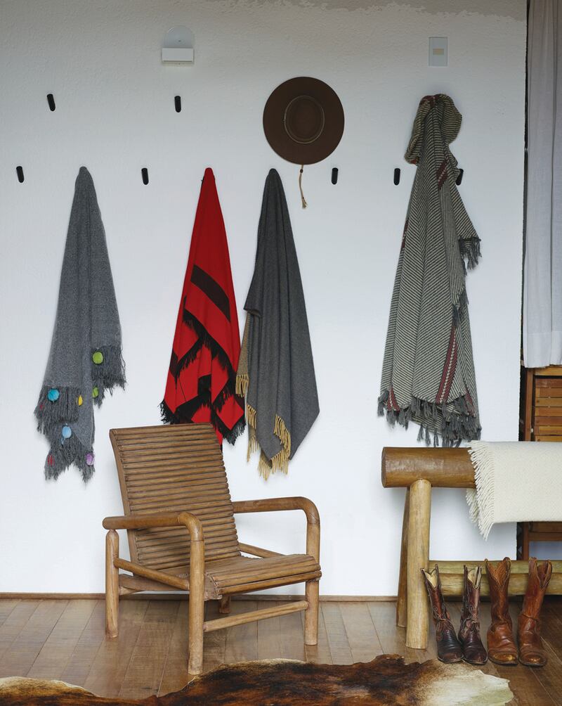 galleries/2014/05/23/omg-i-want-this-house-atibaia-brazil-photos/140721-OMG-Mabrouk_cst7cg