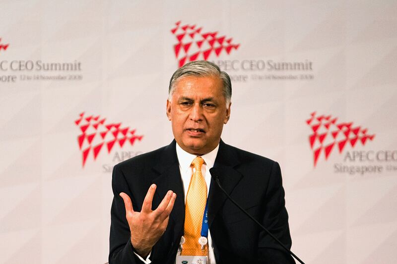 articles/2011/06/06/shaukat-aziz-pakistan-s-former-pm-defends-his-country-nukes-are-safe-isi-reliable/shaukat-aziz-prime-minister-giglio_r9jgqn