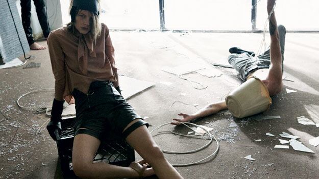 galleries/2010/03/10/craig-mcdean-teen-spirit/craig-mcdean-2---1_uny81b