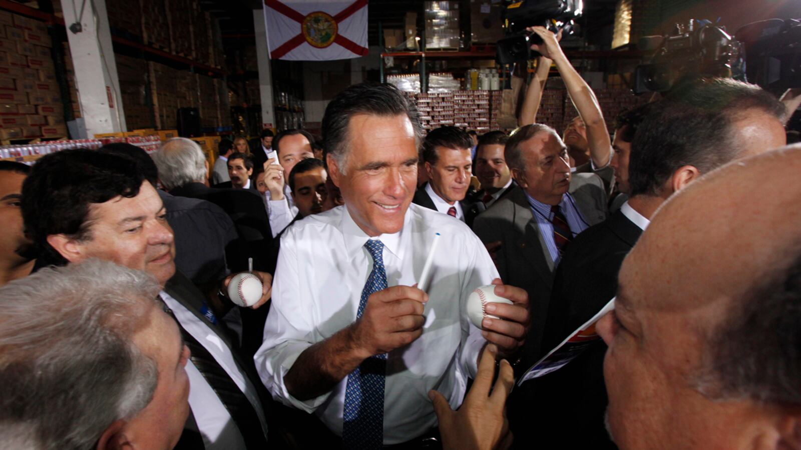 cheats/2011/12/31/romney-ahead-in-new-iowa-poll/mitt-romney-top-campaign-donors_srfrw7