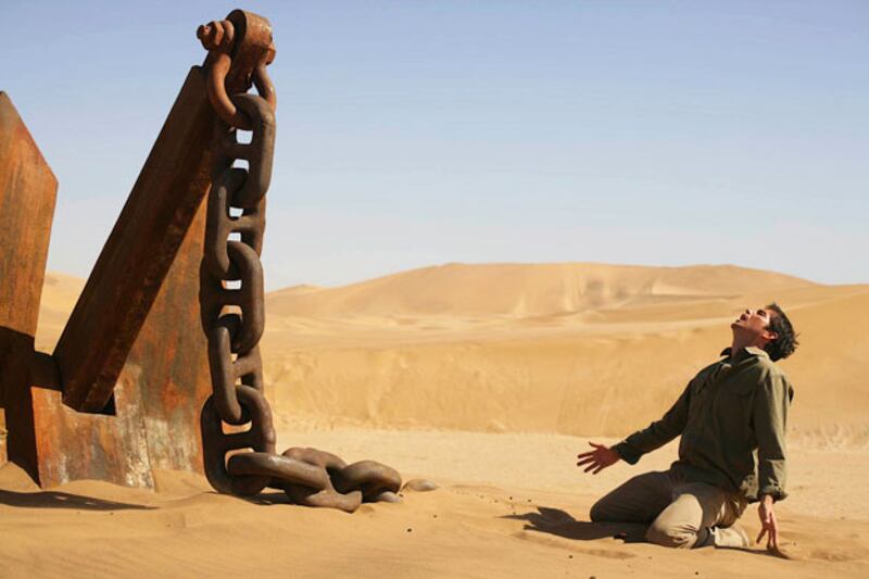 galleries/2009/11/11/gilding-the-em-prisoner-s-em-cage/prisoners-8b_v8ohnk