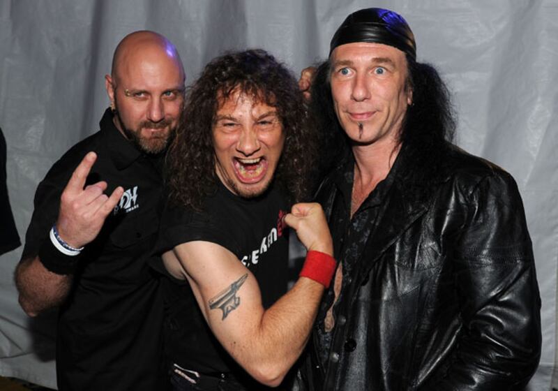 galleries/2010/03/06/independent-spirit-awards/independent-spirit-awards---anvil_shgftc