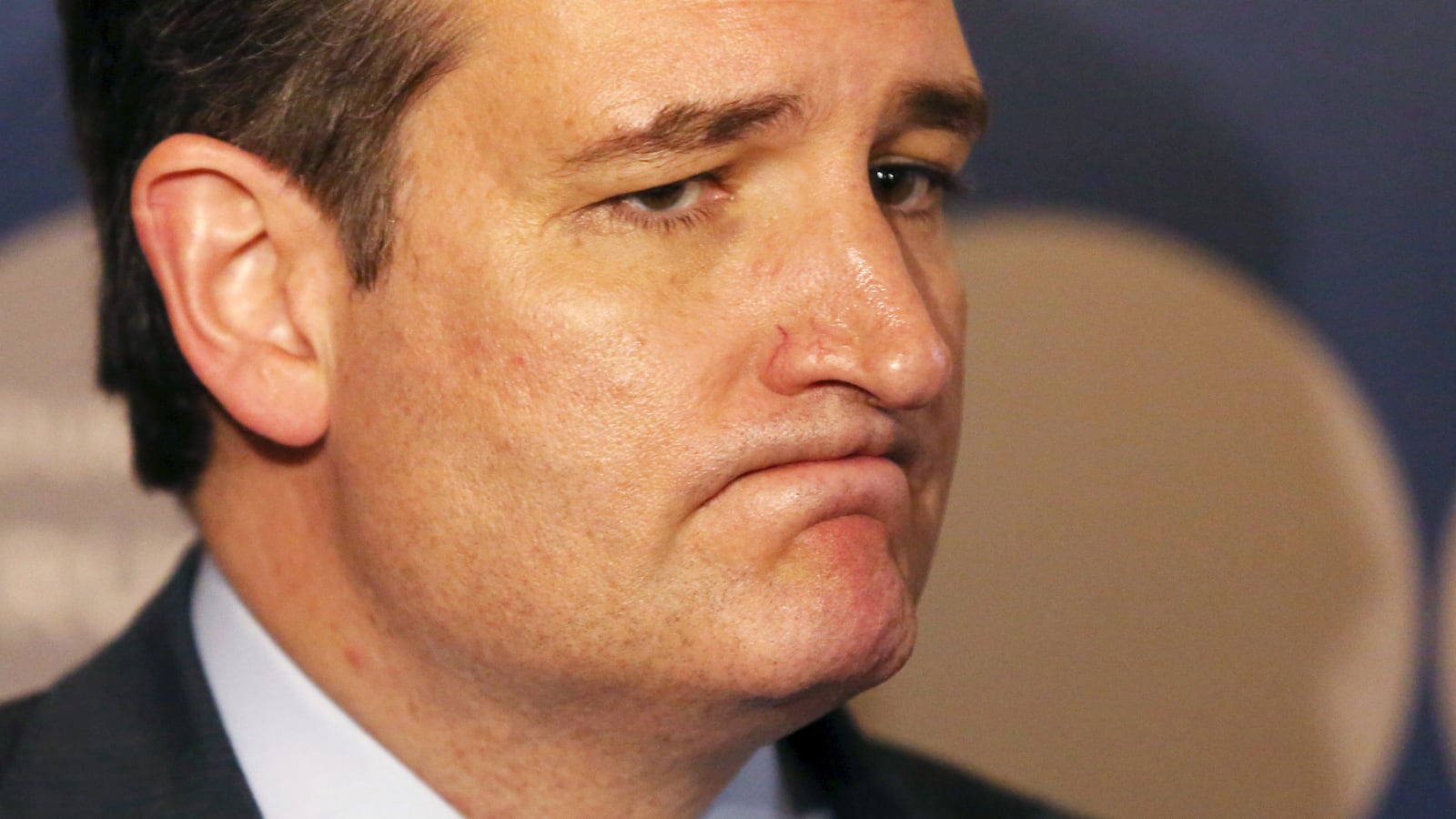 articles/2016/03/23/cruz-condemns-trump-s-gutter-politics/160323-resnick-ted-cruz-tease_nfjtxi