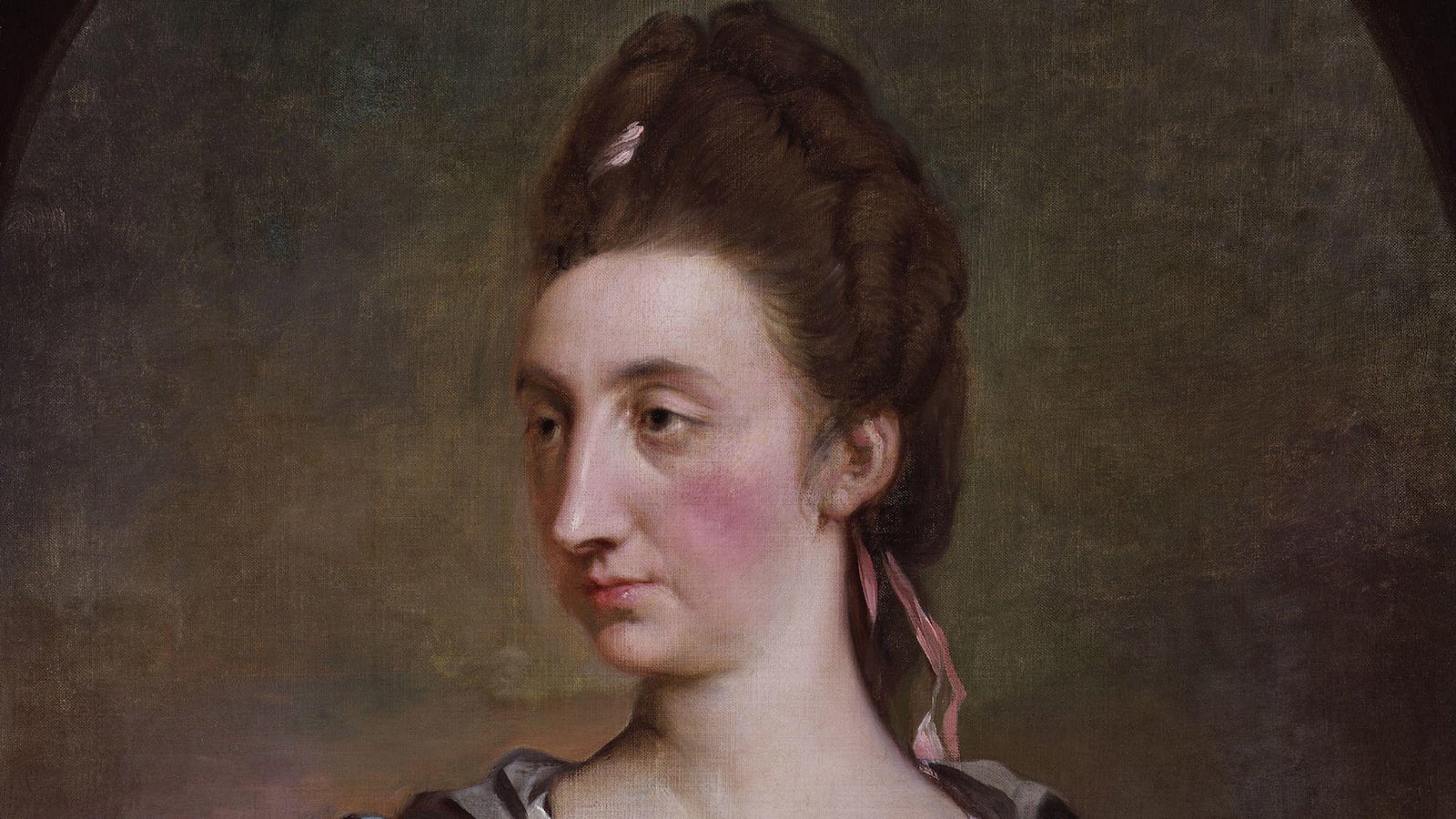 articles/2016/01/09/from-british-lady-rebel-to-the-founders-bff/160108-troy-macauley-tease_ogbeqb