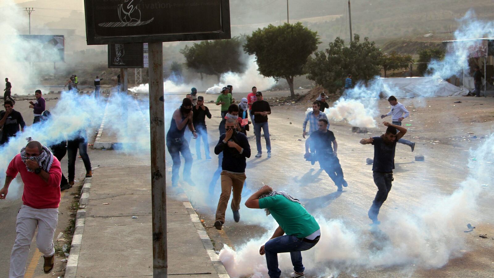 articles/2012/11/20/how-israel-could-really-harm-hamas0/israeli-crisis-state-of-play-beinart_rjbyur