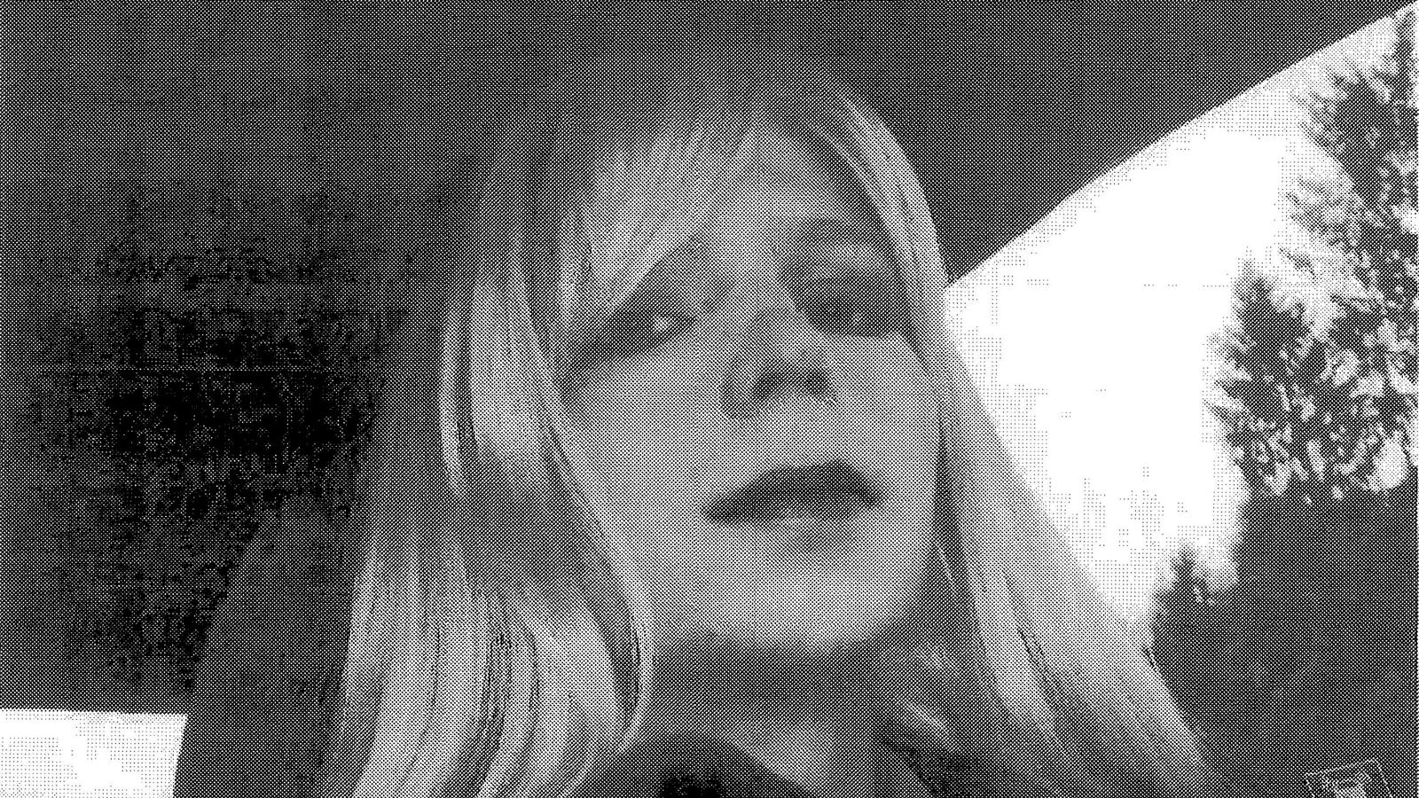 170914-chelsea-manning-invite-rescinded-cheat_ohmc1b