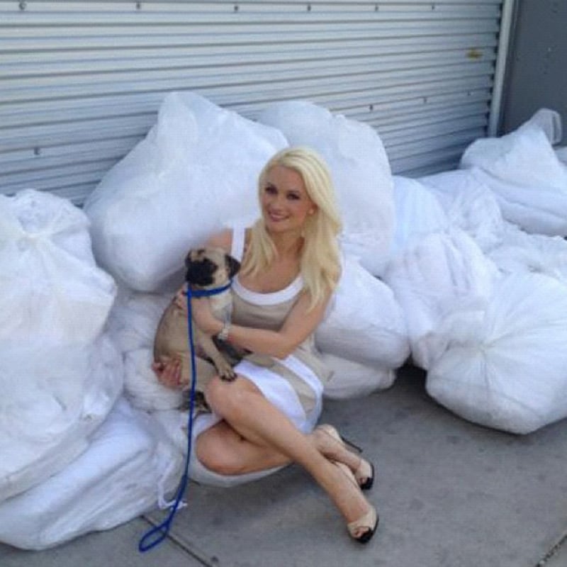 galleries/2012/04/29/rihanna-kim-kardashian-more-celebrity-twitter-pictures-photos/twitpics-madison_kkd4gc