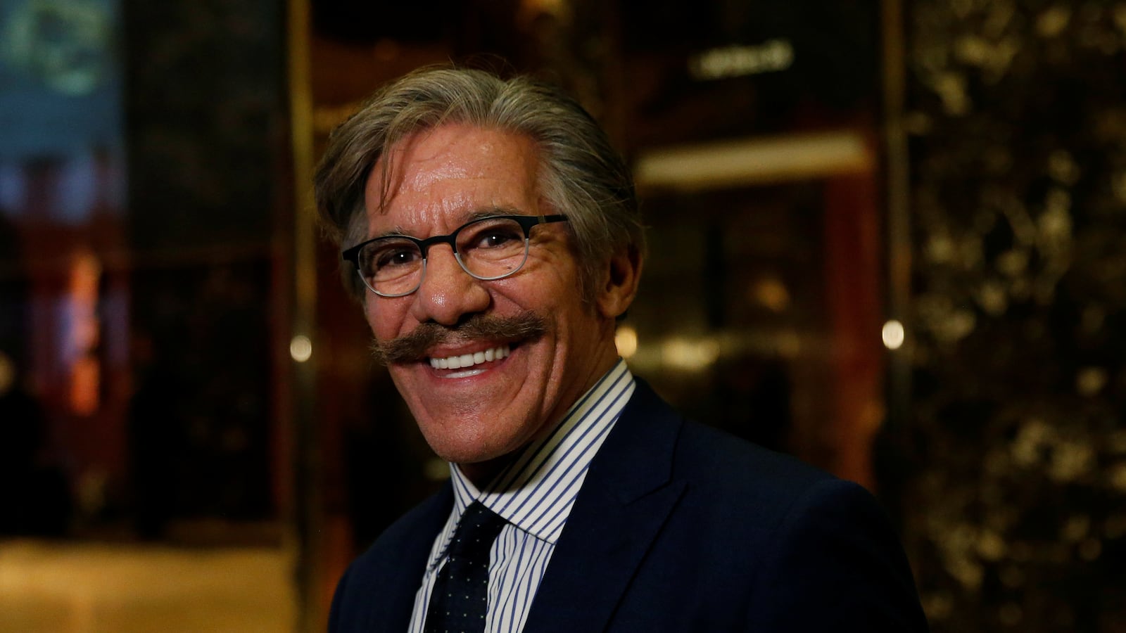 2017-01-13T120000Z_2046620021_RC12F83CDF30_RTRMADP_3_USA-TRUMP_awdg7u