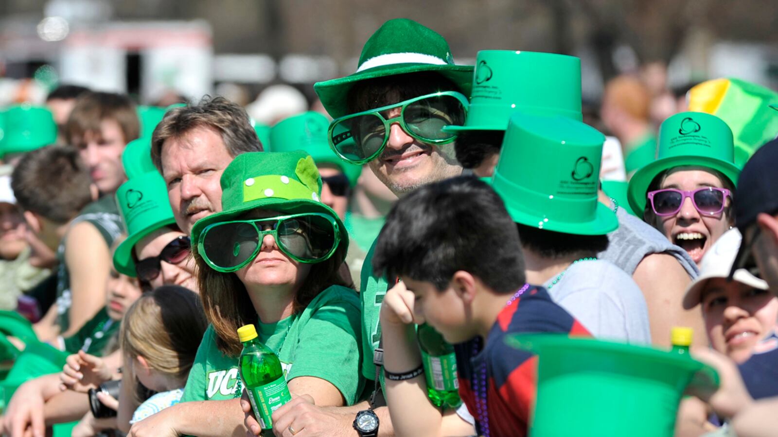 cheats/2012/03/18/five-wounded-in-st-patrick-s-day-party/st-patricks-day-shooting-cheat_zeyyzx