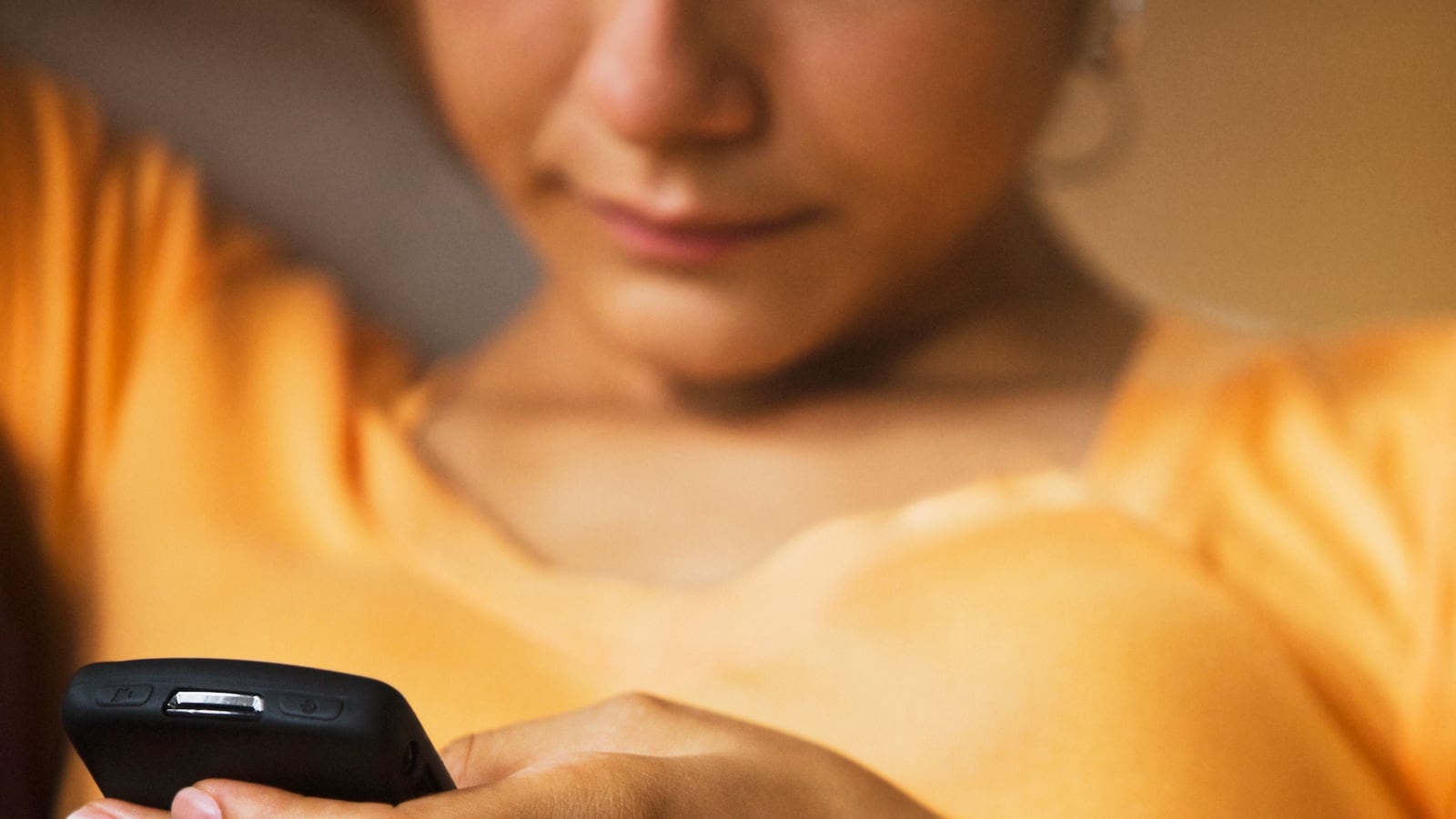 articles/2013/07/26/why-do-men-send-dick-pictures-the-schlong-has-no-chance/130726-weiner-pics-snow-tease_isgvlv