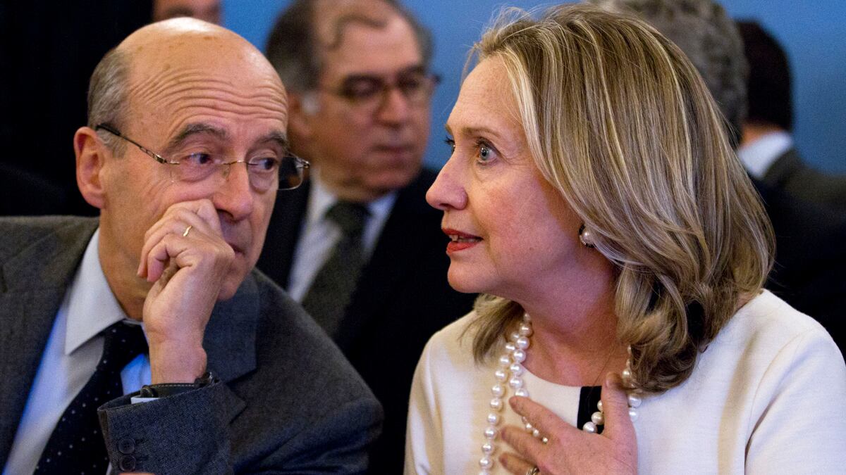 cheats/2012/04/25/france-threatens-force-in-syria/france-syria-cs_pu3lwk