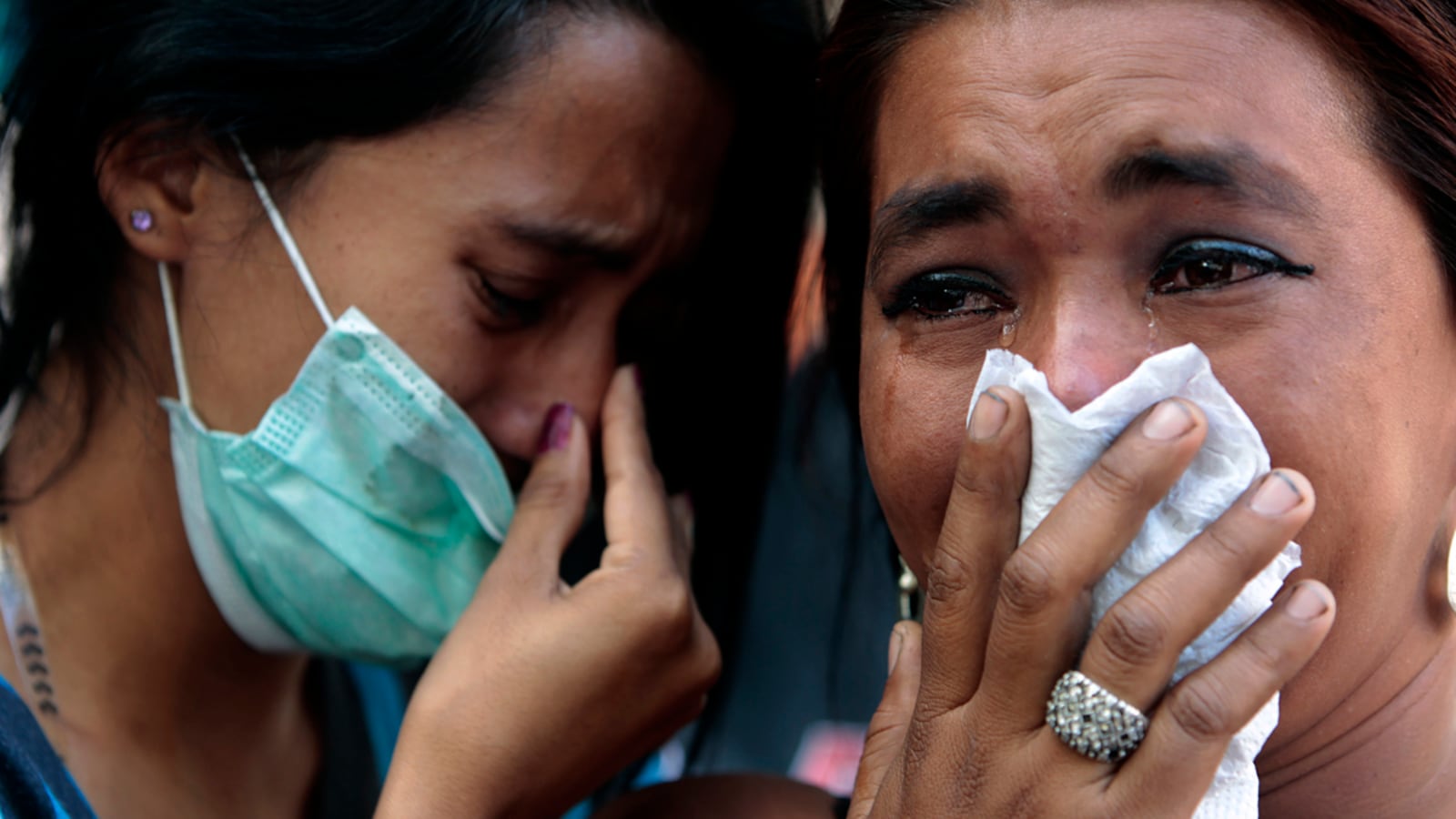 cheats/2012/02/21/cigarette-caused-prison-fire/honduras-prison-fire-morgue-cheat_i4fy7m