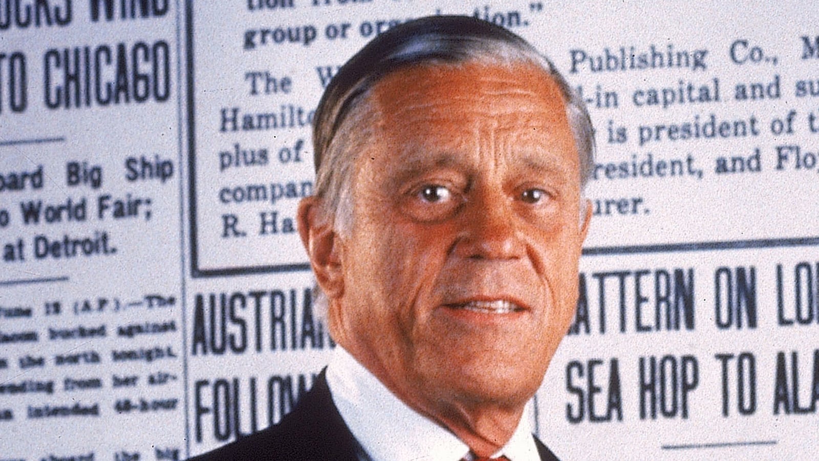 articles/2014/10/22/ben-bradlee-was-the-last-of-the-newspaper-giants/141021-shales-bradlee-obit-tease_z0d1g6