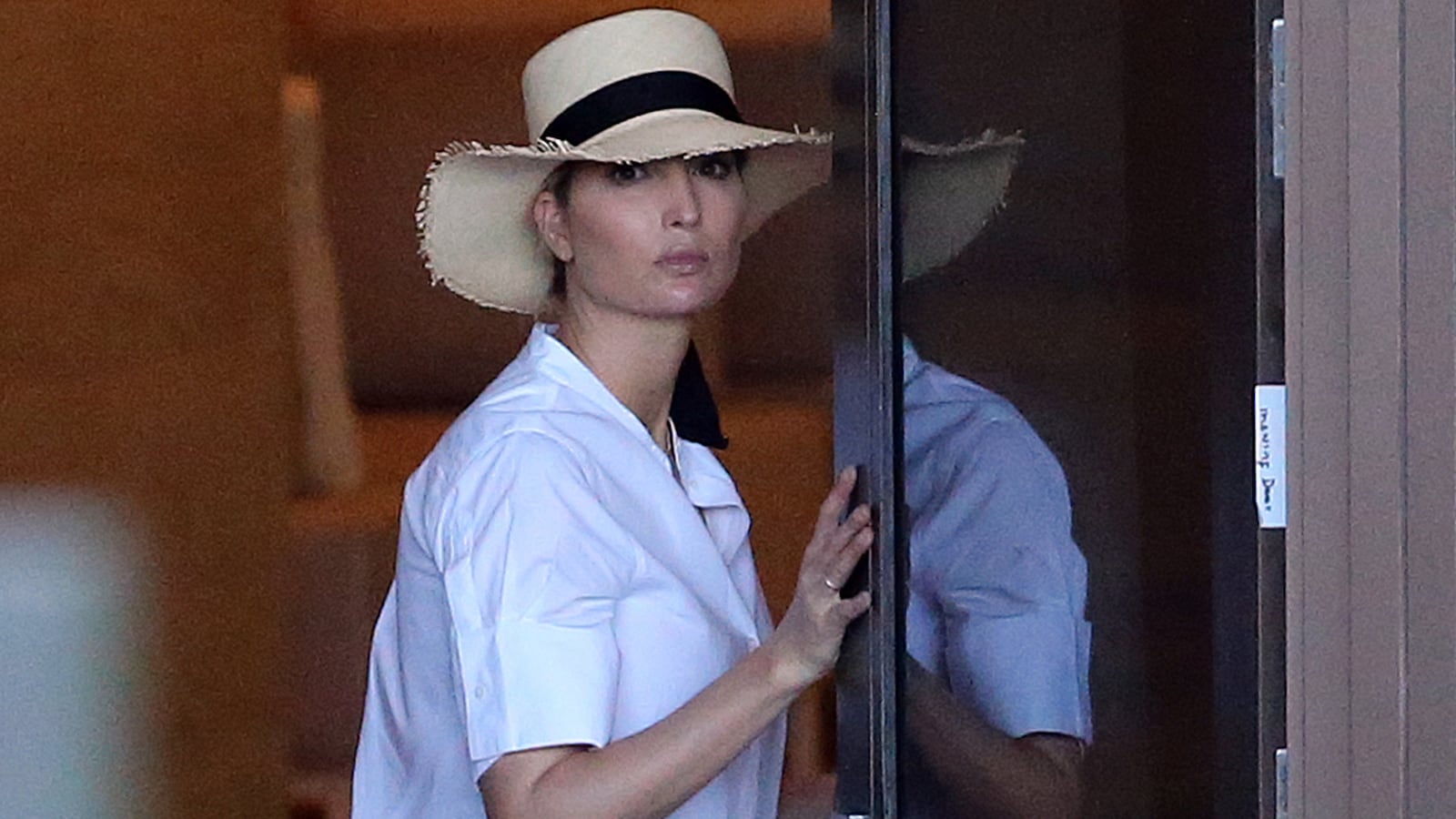 210318-alaina-ivanka-tease_yna5ua