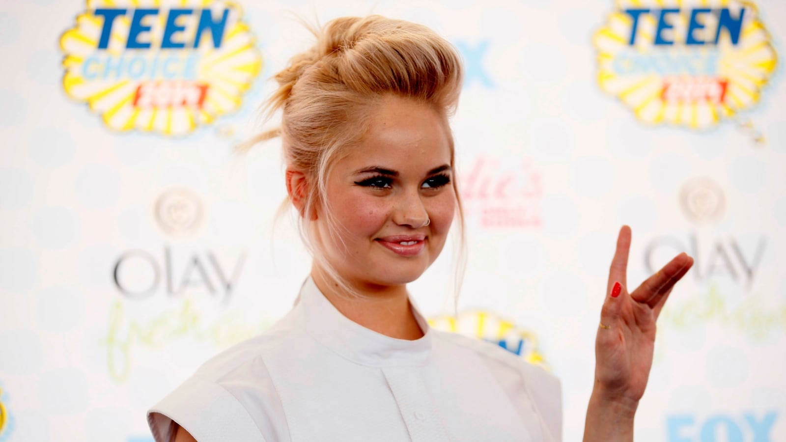 cheats/2016/04/13/disney-actress-arrested-for-dui/160413-debby-ryan-cheat_kzu6qq