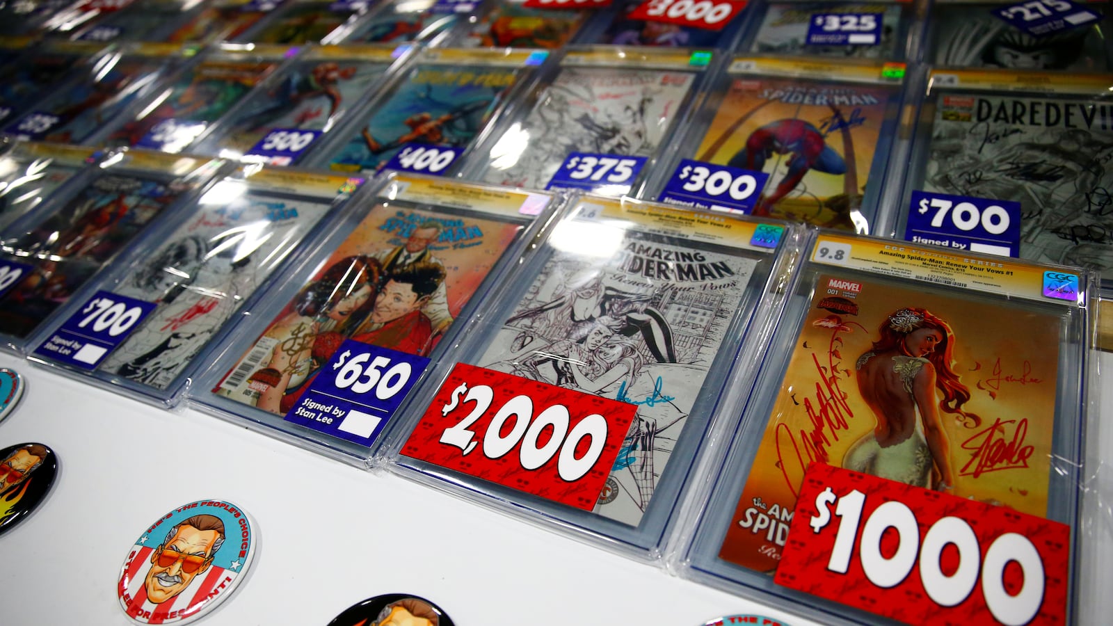 171113-dc-comic-cheat_ccicp9