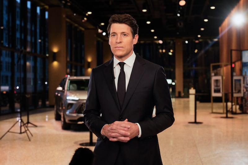 Tony Dokoupil reports from the General Motors Headquarters in Detroit.