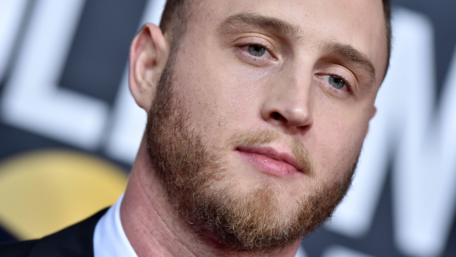 201203-chet-hanks-hero_fx6quf