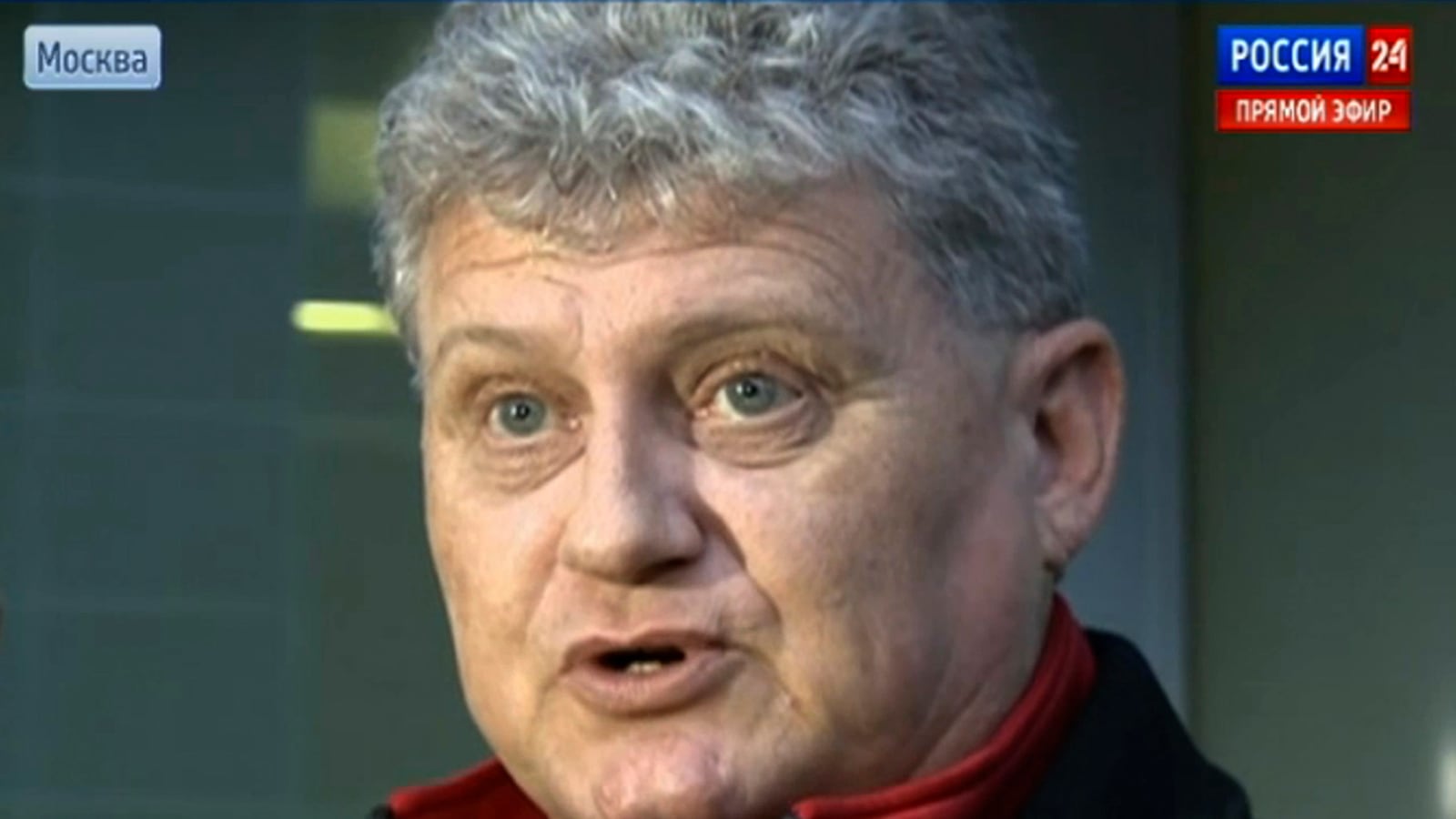 cheats/2013/10/10/snowden-s-father-arrives-in-russia/131010-lon-snowden-cheat_cyj87r