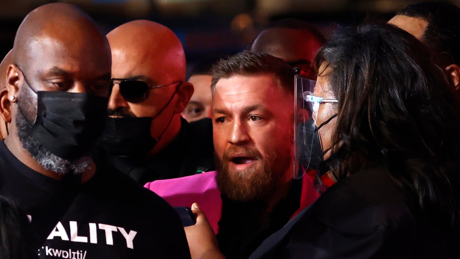 2021-09-13T001442Z_1209516269_HP1EH9D00OG1J_RTRMADP_3_AWARDS-VMA_vpnoua