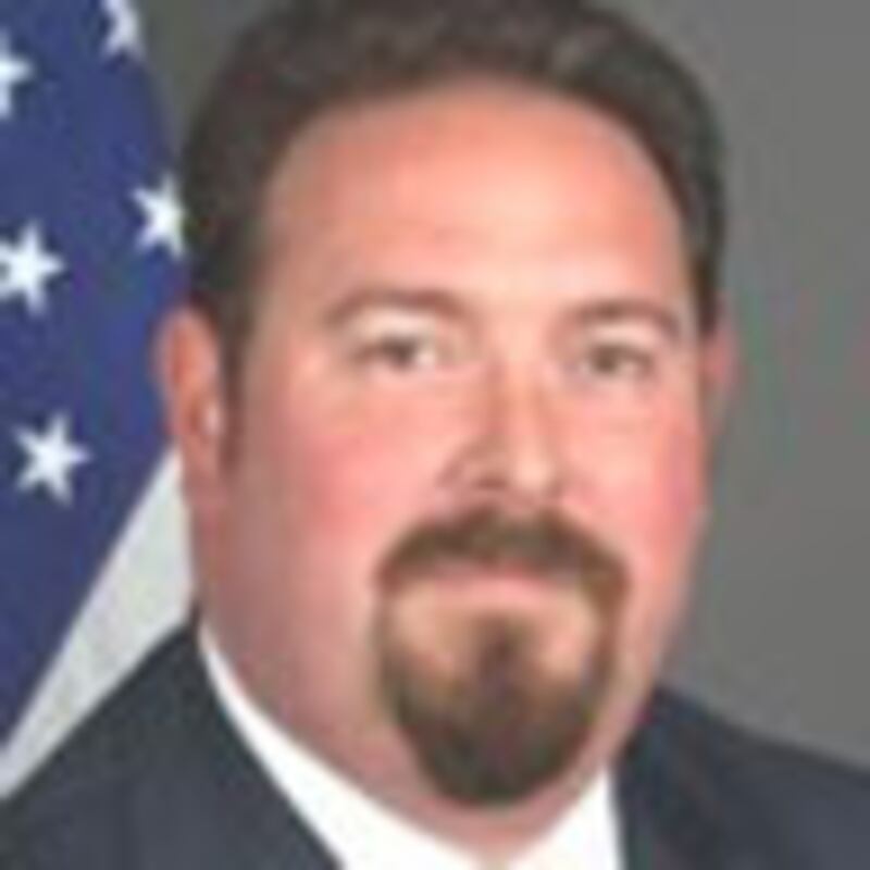 articles/2010/03/08/women-in-the-world-speakers/author-photo---luis-cdebaca_vg9ta0