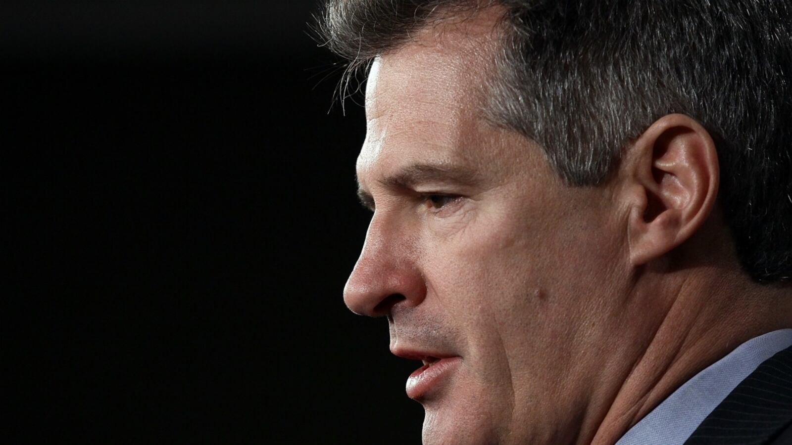 cheats/2012/05/01/of-course-scott-brown-uses-part-of-obamacare/scott-brown-healthcare-cheat_zd0iru