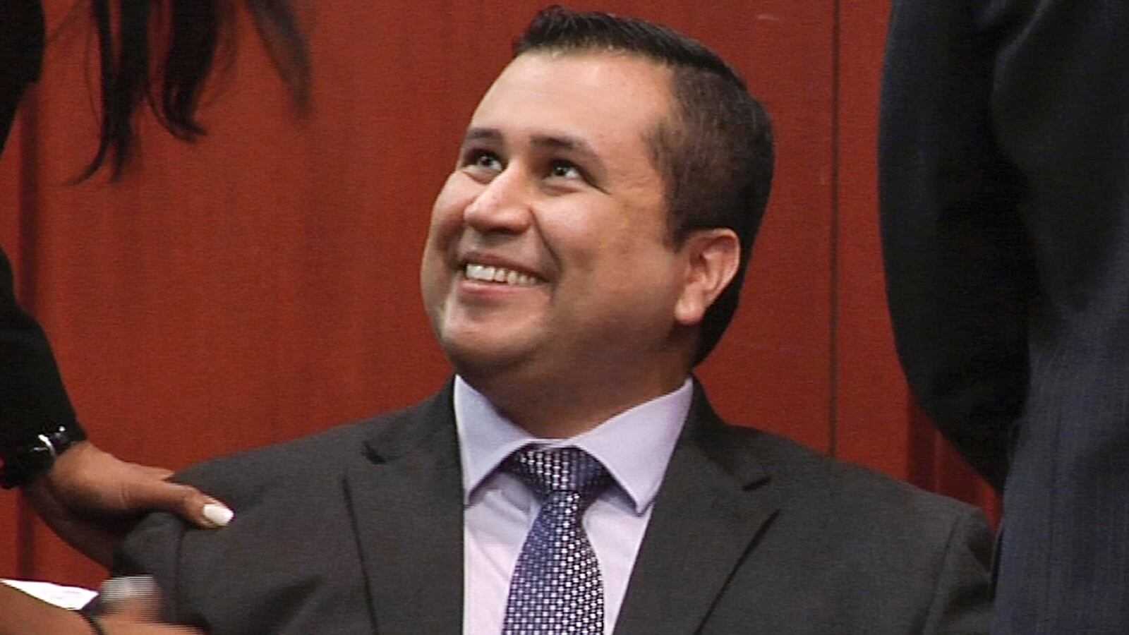 cheats/2013/08/23/george-zimmerman-shops-for-shotgun/130823-zimmerman-shop-cheat_rpeooz