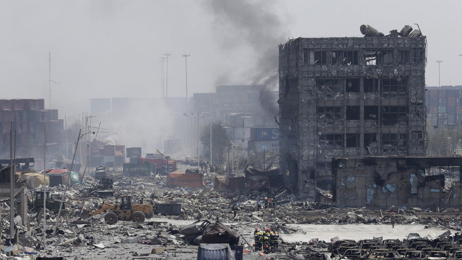 articles/2015/08/13/fires-blazing-untold-number-trapped-under-massive-china-blast-wreckage/150812-hong-china-blast-tease_ghgdd5