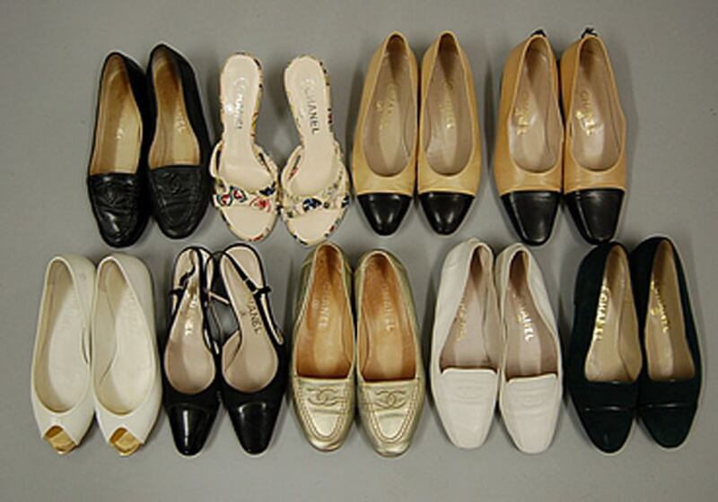 galleries/2009/12/09/audrey-hepburn-auction/audrey-hepburn-17_eju8id