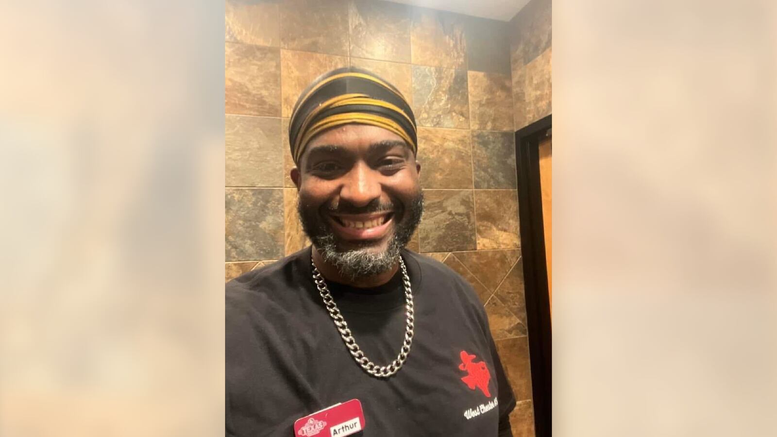 Blank_3000_x_1688_copy_254_1_zh2nna