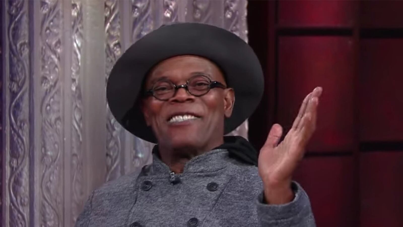 articles/2016/01/05/samuel-l-jackson-makes-classic-movie-lines-his-own-on-colbert/160105-wilstein-samuel-l-jackson-colbert-tease_isrfgy