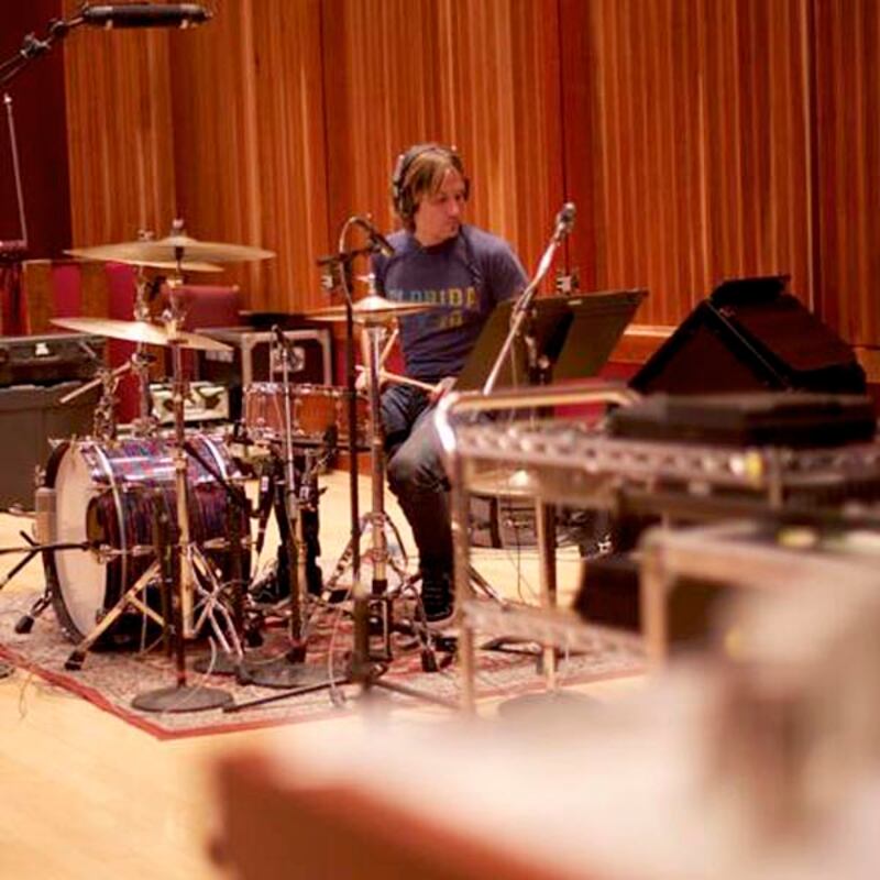 galleries/2013/05/05/victoria-beckham-keith-urban-more-celebrity-twitter-photos-photos/1305005-twit-pics-urban_ykok4c