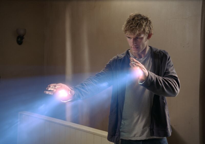 galleries/2011/02/17/fugitive-movies/fugitives---number-four_lklk4o