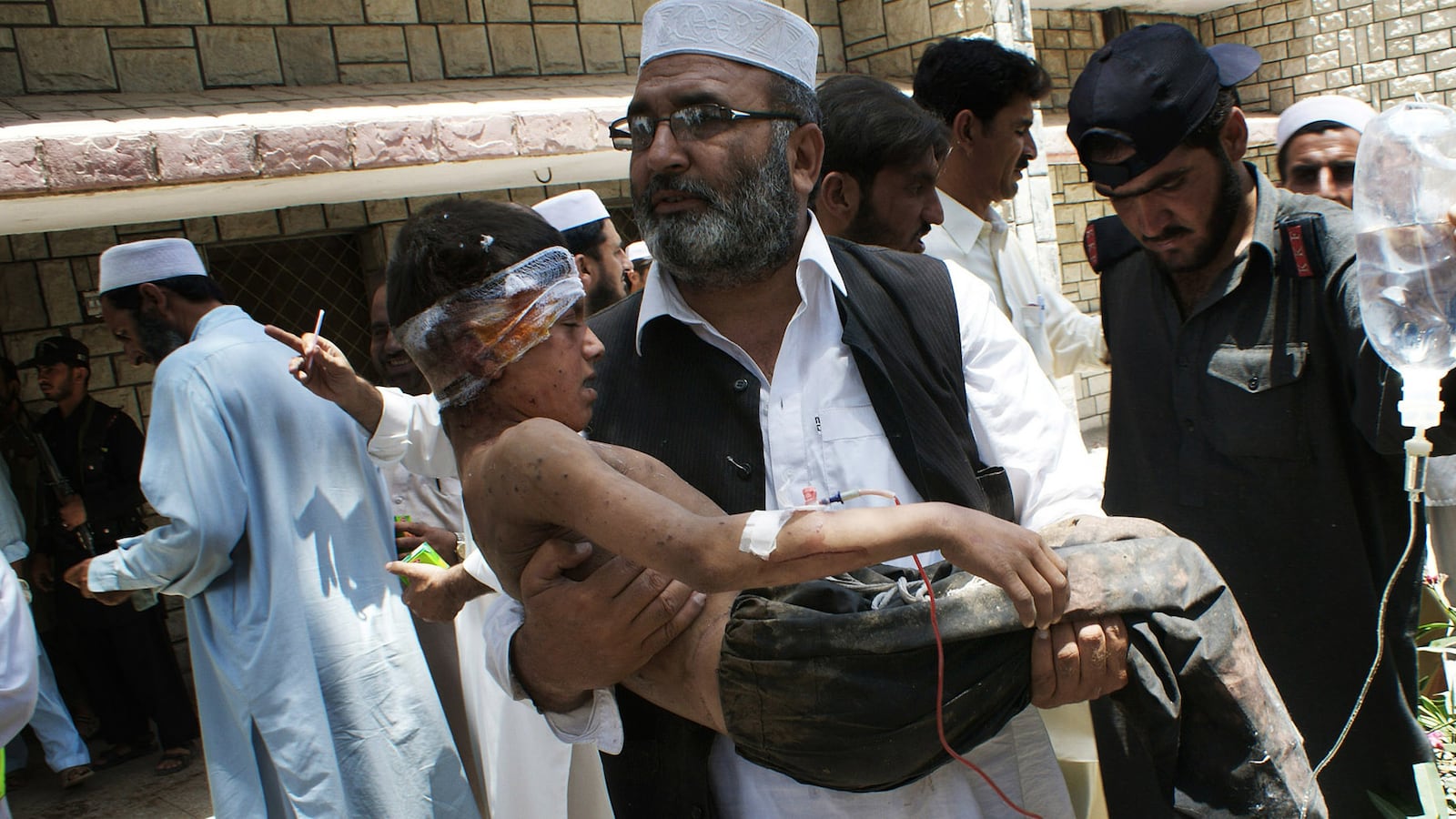 cheats/2012/06/16/scores-killed-in-pakistan-bombing/bombing-landi-kotal-cheat_qtzknn