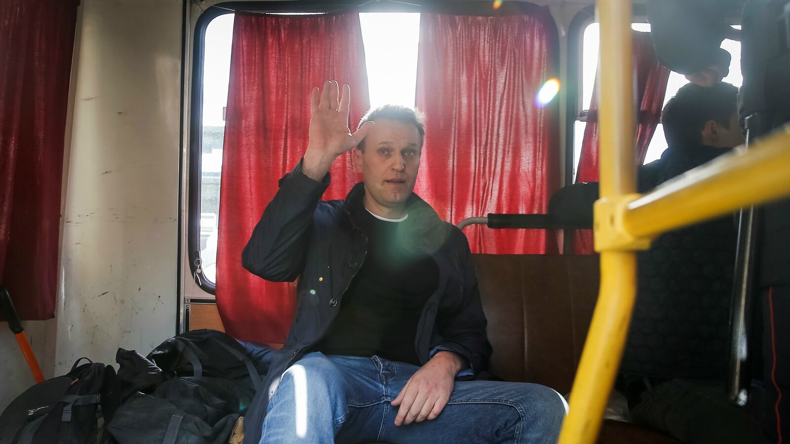 cheats/2017/03/26/putin-foe-arrested-in-moscow-protest/170326-russian-opposition-cheat_jvmr6u