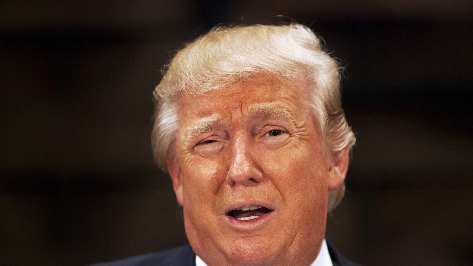 articles/2015/09/25/bestselling-authors-are-loser-candidates/150924-pitner-trumb-book-tease_tcfkf5