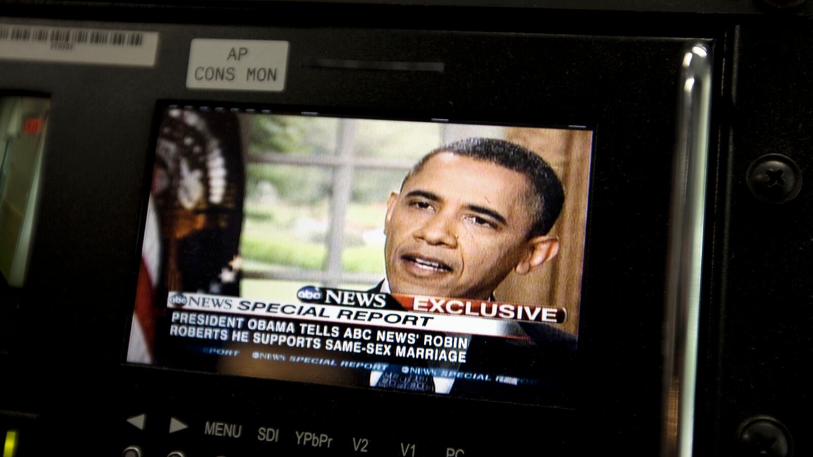 articles/2012/05/10/meghan-mccain-obama-plays-it-safe-with-gay-marriage-endorsement/obama-gay-marriage-mccain_o78lrl