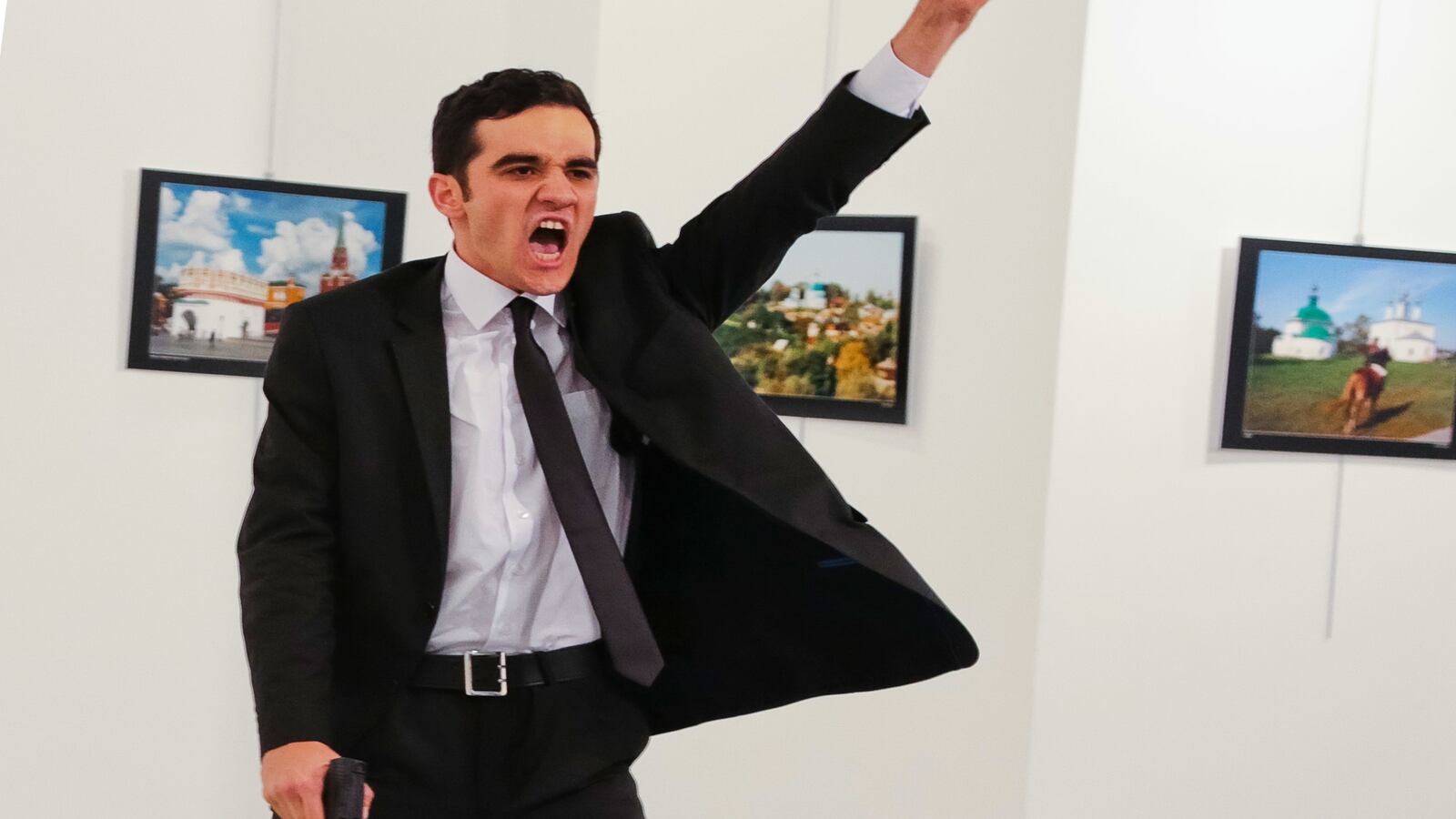 articles/2016/12/19/russian-ambassador-to-turkey-killed/161219-Desiderio-Messer-Russian-Assassinated-tease_iy87ea