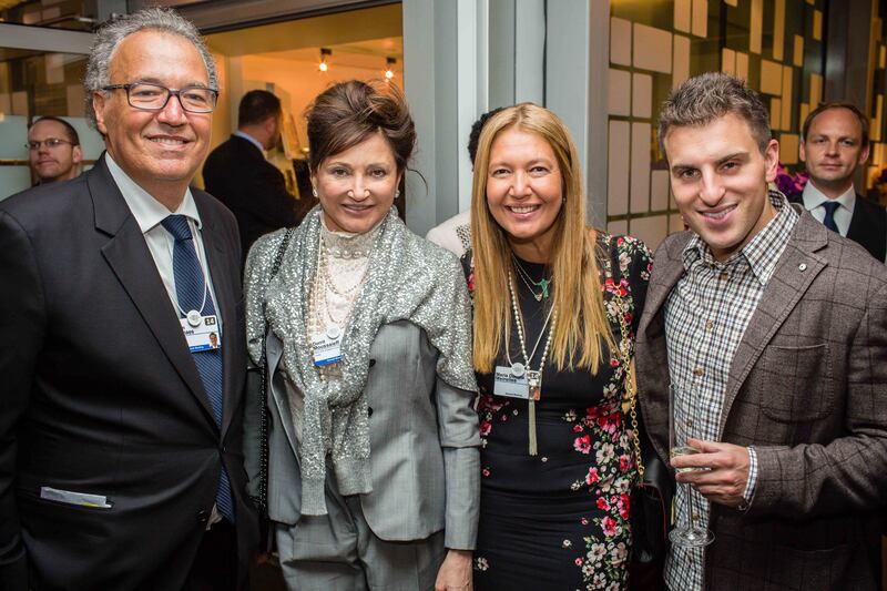 galleries/2014/01/23/tina-brown-and-credit-suisse-host-women-of-impact-dinner-in-davoss-photos/140123-brown-davos12_o63dce