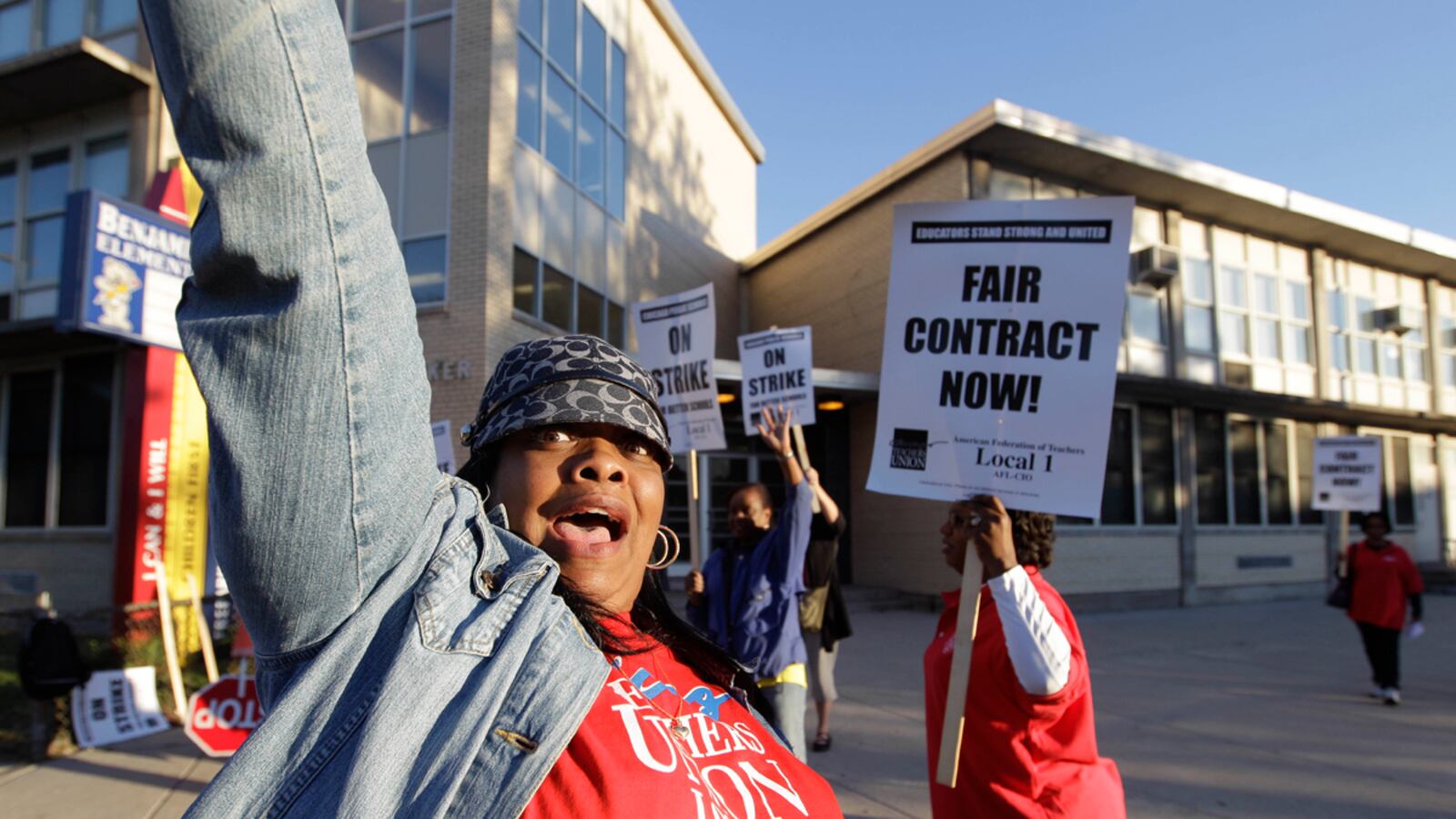 cheats/2012/09/18/chicago-teacher-s-strike-ends/chicago-teacher-strike-frum_i17dz2