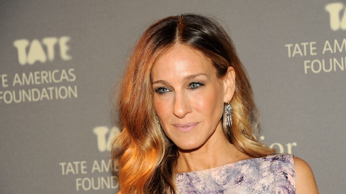 articles/2013/06/07/sarah-jessica-parker-to-launch-line-of-shoes-home-depot-chic-is-a-thing/SJP_yjv9oh