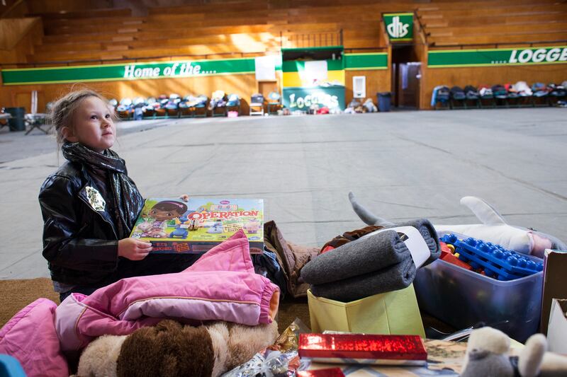galleries/2014/03/25/without-warning-mudslide-covers-washington-town-photos/140325-wa-mudslide-13_ncnnk7