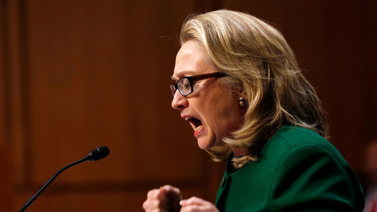 articles/2015/07/02/ridiculed-senator-fires-back-at-hillary/150702-woodruff-clinton-tease_pc2uf5