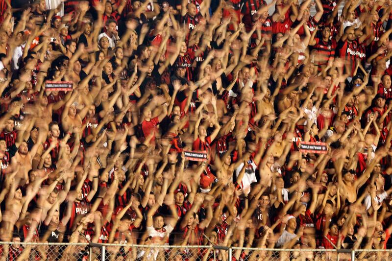 galleries/2014/02/08/the-week-in-photos-february-8-2014/140206-wip-fans_eblpku