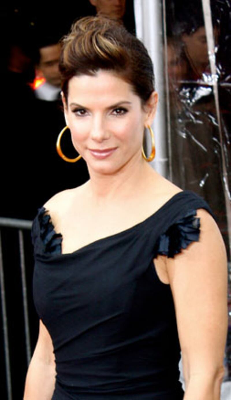 galleries/2010/04/01/celebrities-who-were-bullied/celebullied---bullock_xr9lop