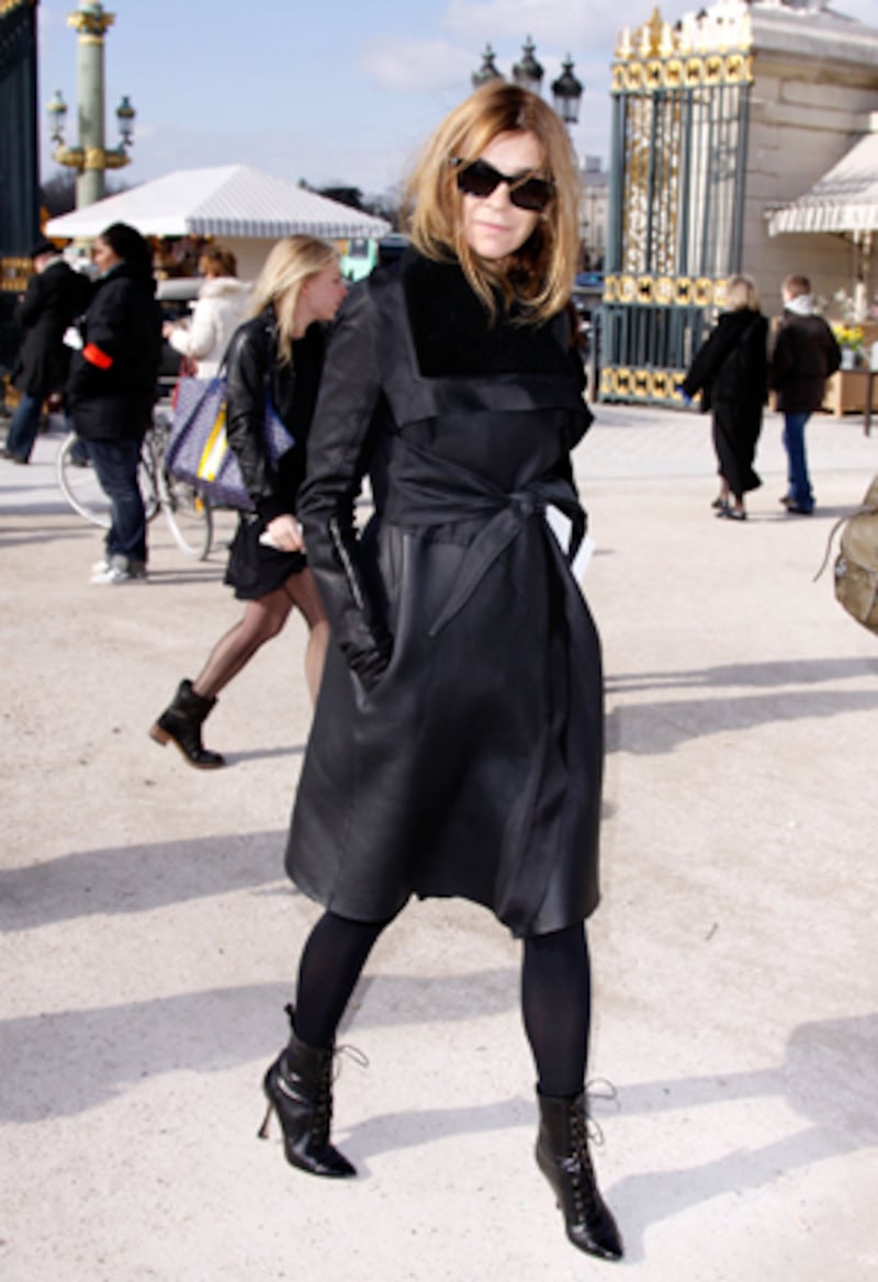 galleries/2010/12/18/carine-roitfeld/carine-roitfeld-2_zc4yoq